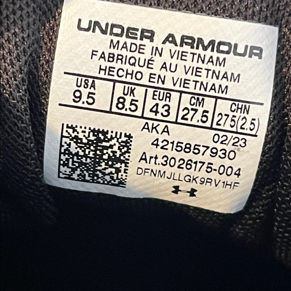 Under Armour Charged Assert 10 Triple Black Sneakers Size 9.5 Men's 3026175-004 - Picture 11 of 12